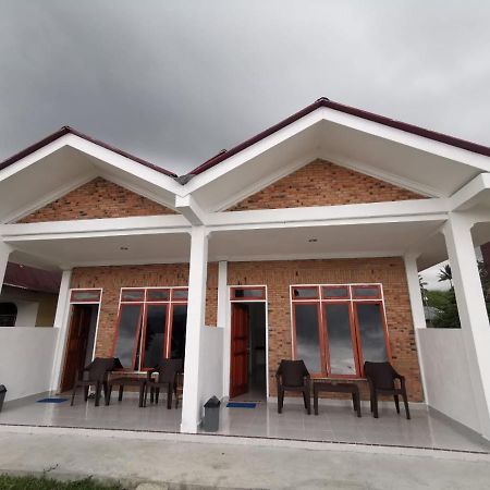 Hisar Guest House Tuk Tuk Extérieur photo